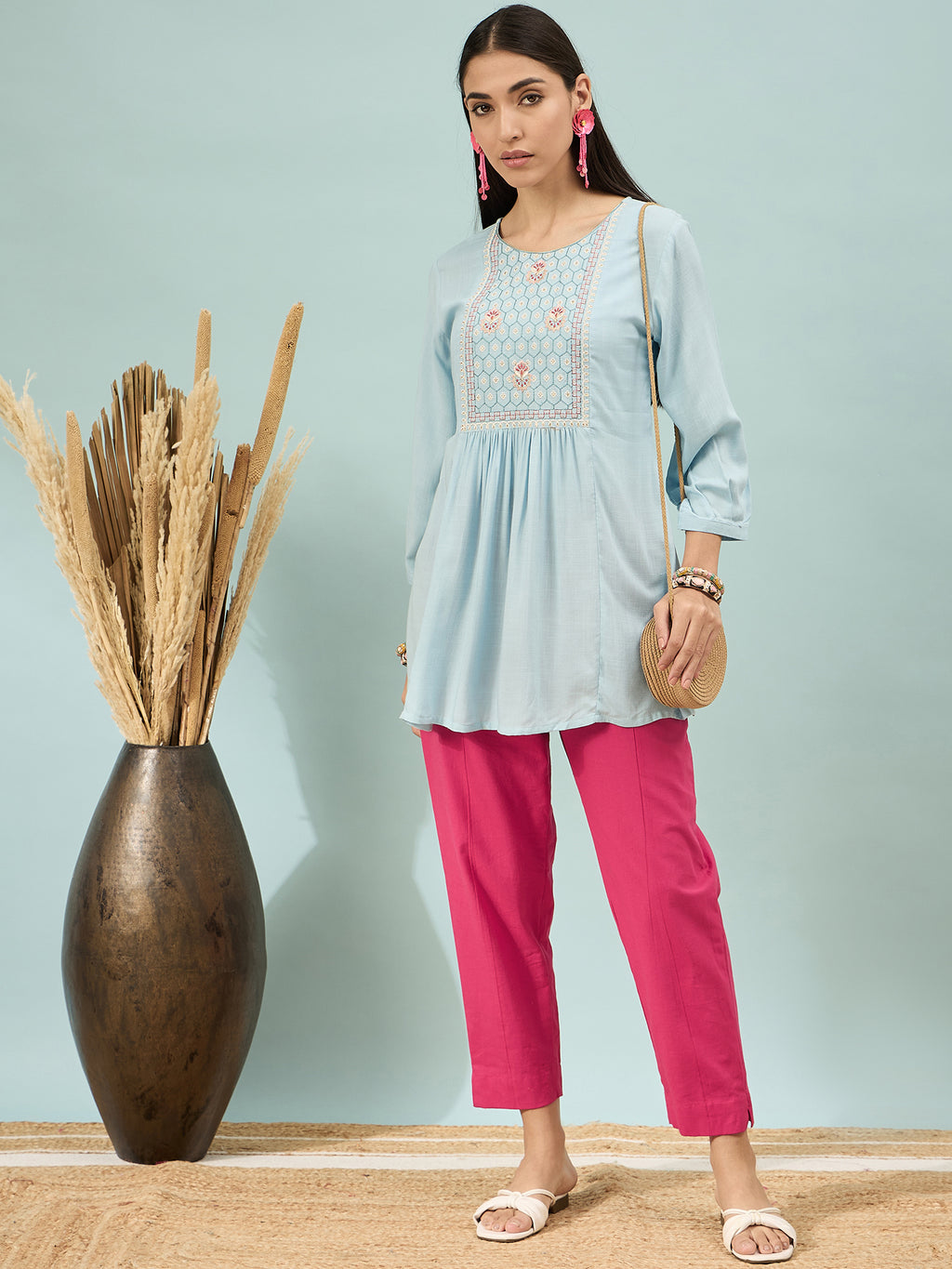 Women’s Pink Solid Cotton Trousers