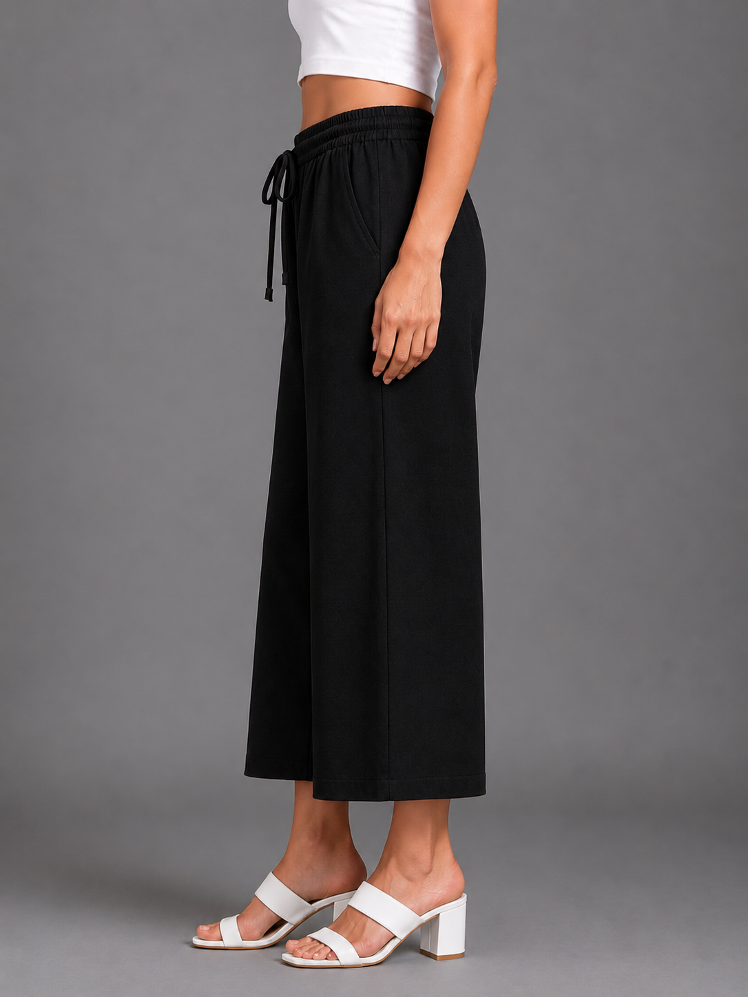 Women’s Black Solid Elasticated Drawstring Wide Leg Culotte