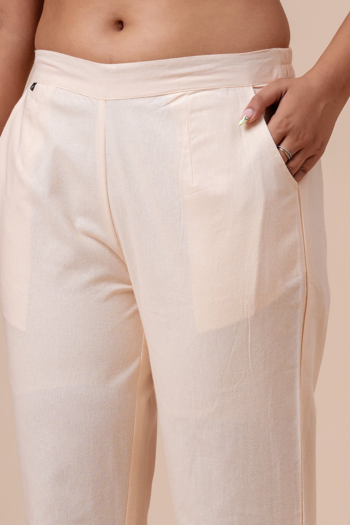 Women’s Off White Solid Cotton Trousers